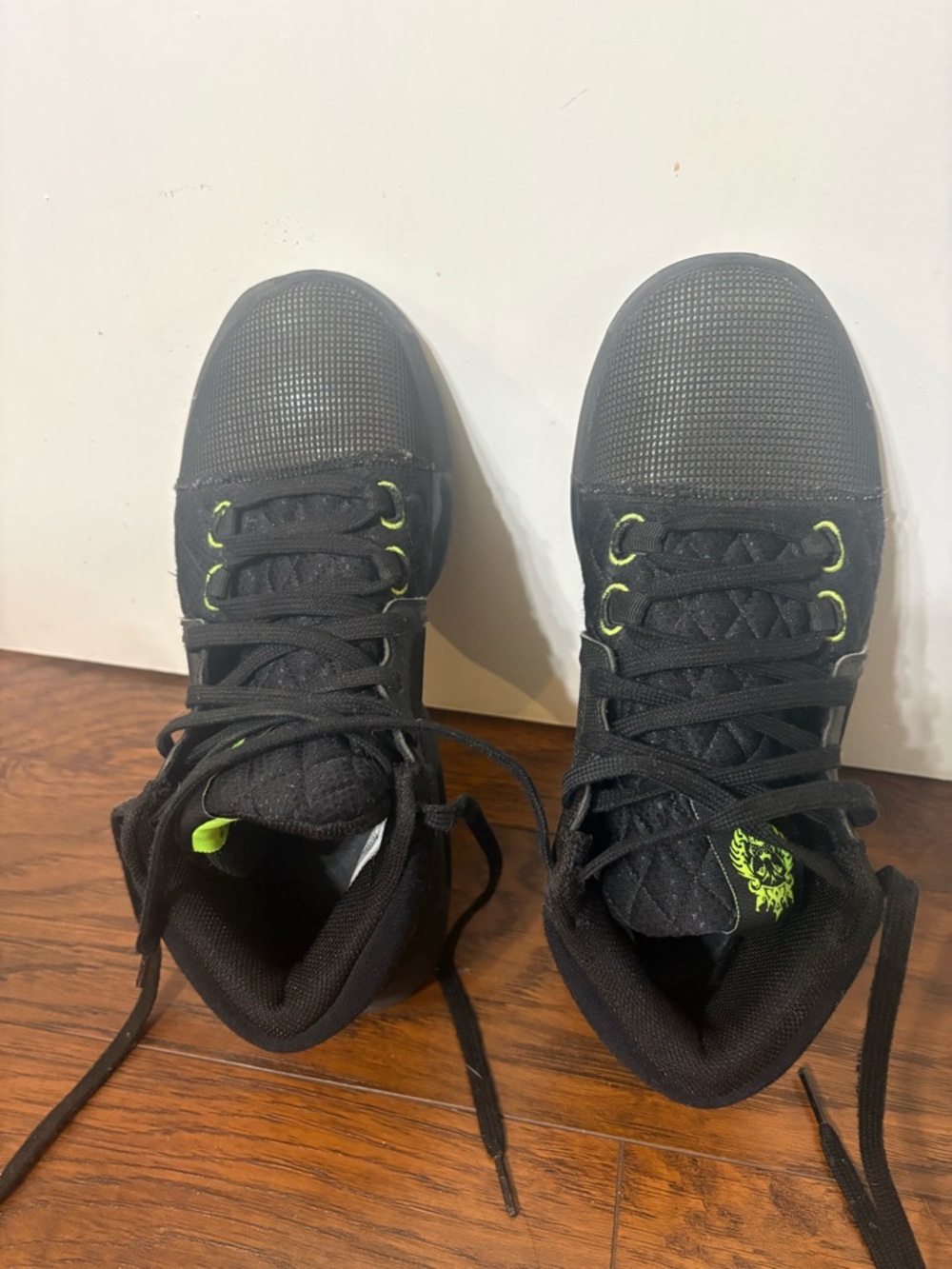 Men's Black High-Top Athletic Sneakers with Lime Accents - LeBron shoes
